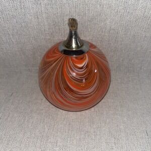 VTG Hand Blown Art Glass Oil Lamp/Paperweight. Made In Poland. 4.5" tall